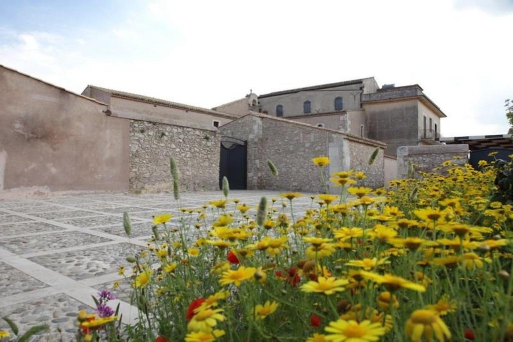בית הארחה אבולה 	Eremo Madonna Delle Grazie מראה חיצוני תמונה
